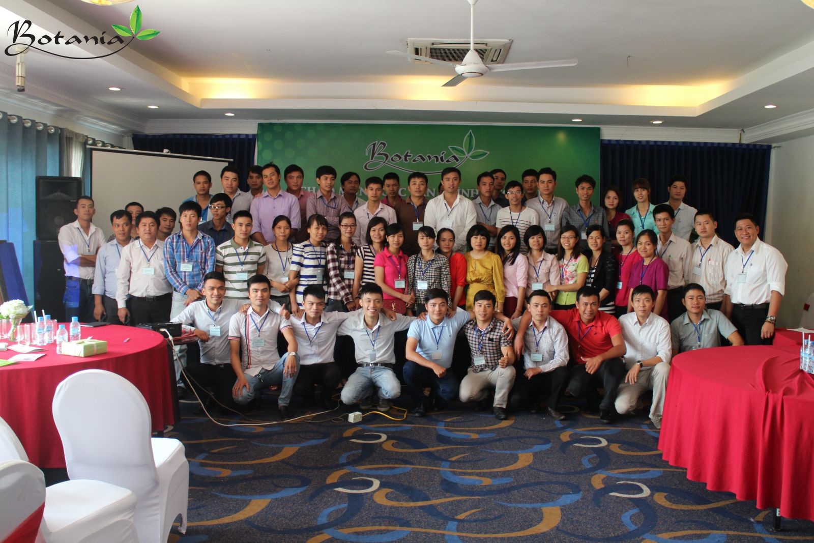 Hội thảo tập huấn công ty Botania - tổng kết 6 tháng đầu năm 2014